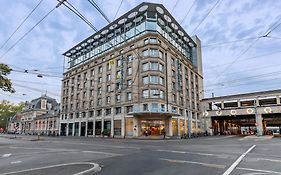 Hotel Cornavin